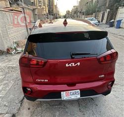 كيا نيرو